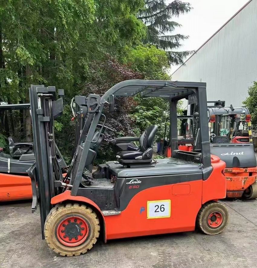 林德电动叉车